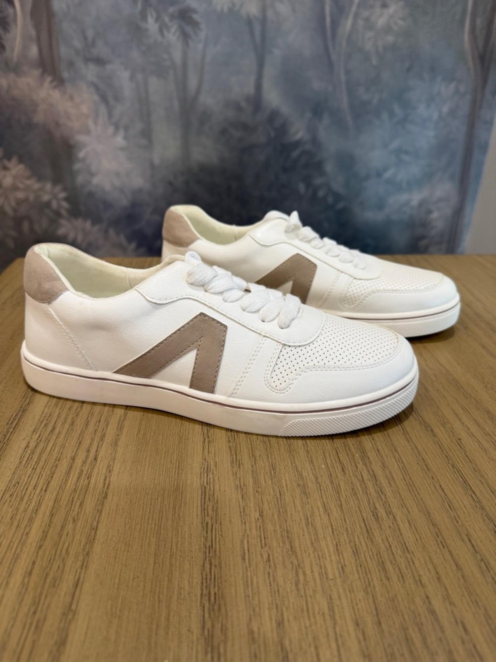 MIA White Sneakers with Taupe Accents size 9